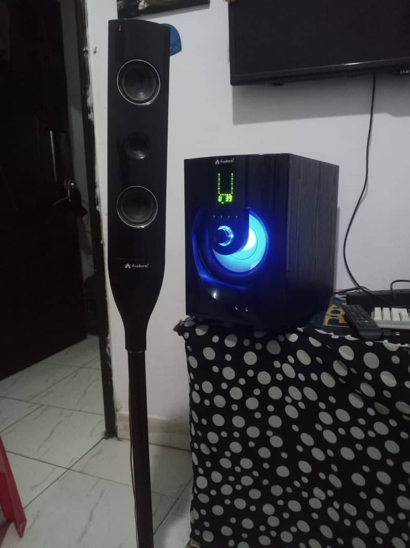 Audionic home theater Speakers 2