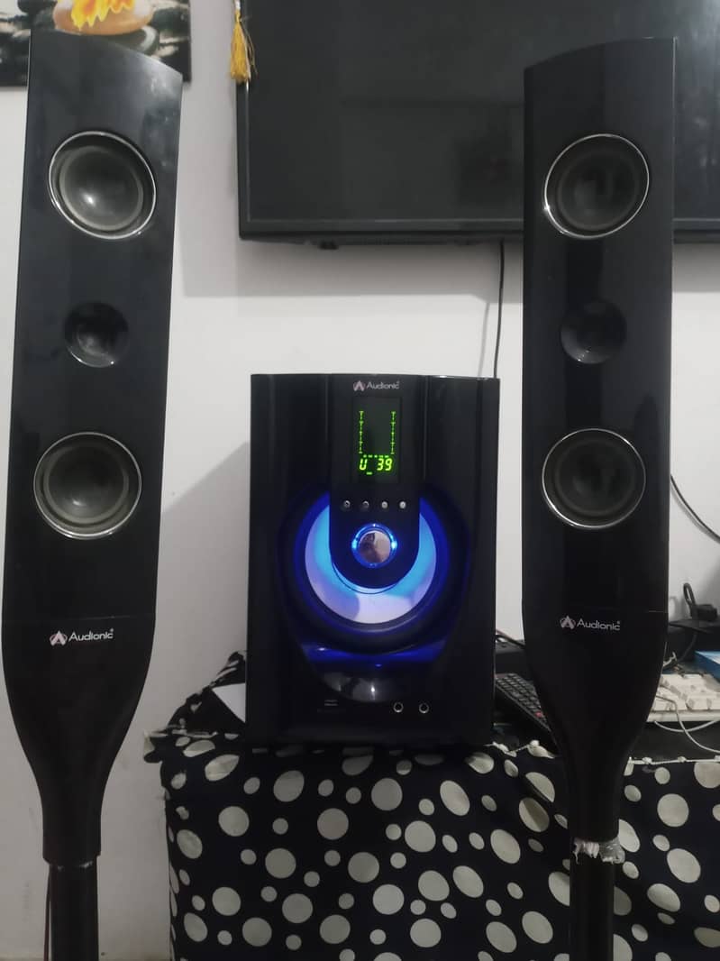Audionic home theater Speakers 4