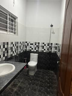 10Marla Upper Portion For Rent In LDA Avenue One