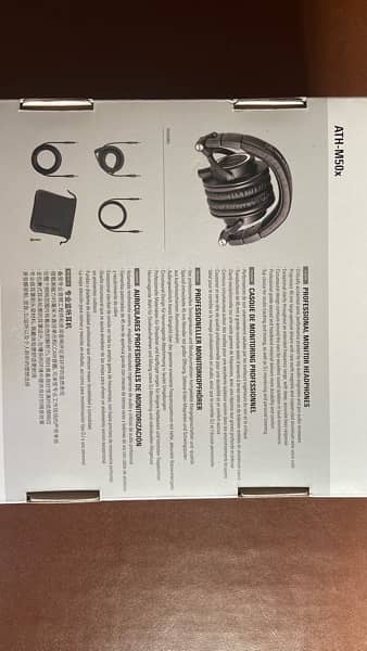 Audio-Technica ATH-M50x headphones 5