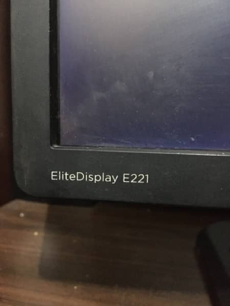 HP EliteDisplay E221 - 21.5in LCD 2