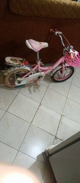 Girls Barbie Cycle 2