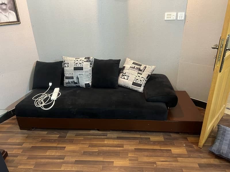 2 L shape sofas urgently sale 10 by 10 condition 3