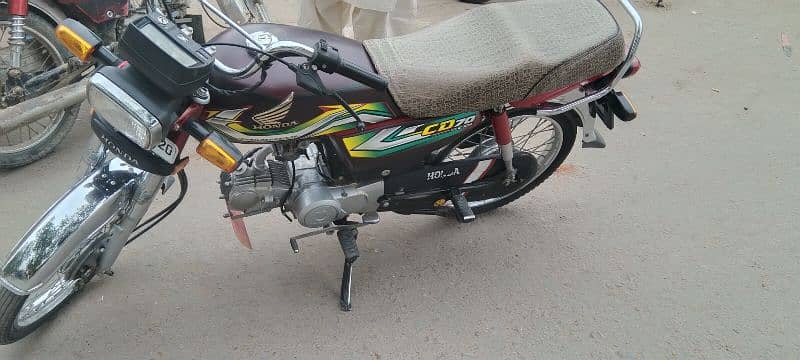 honda cd 70cc  2023 model 10/10 condition  for sell 2