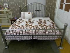 King Size Steel Bed 0
