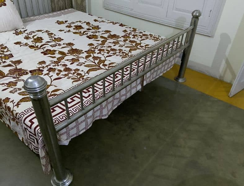 King Size Steel Bed 1