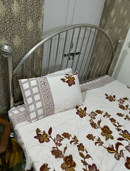 King Size Steel Bed 2