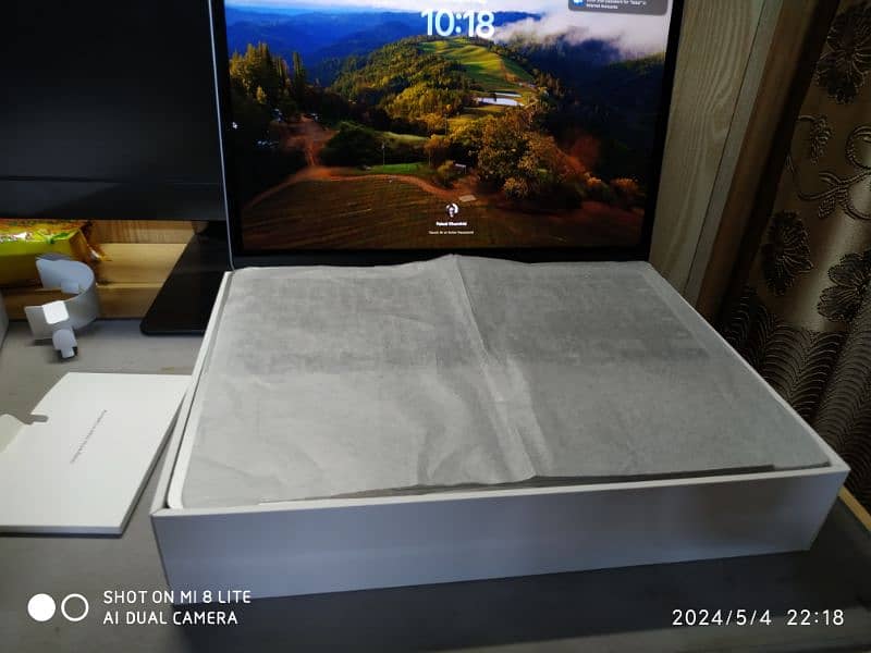 MacBook Air M1 2020 laptop (first-hand used) 4