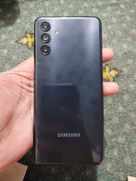 Samsung A04s new mobile only one month used 1