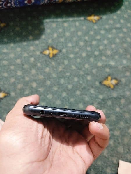 Samsung A04s new mobile only one month used 3