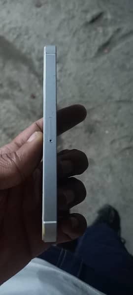 iPhone 5s non pta 16gb finger print ok in cheap price 5