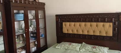 bed, dressing,showcase, almari for sale