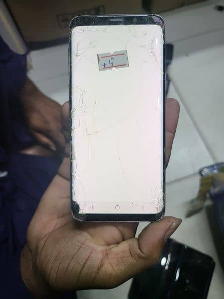 samsung s9 s9+ original lcd with frame 3