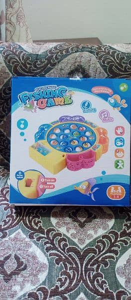 Fishing Game with Rotating Board & Music 15 Fishes 3