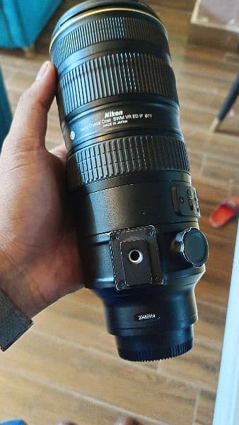 Nikon AF-S NIKKOR 70-200mm f/2.8E FL ED VR Lens 2