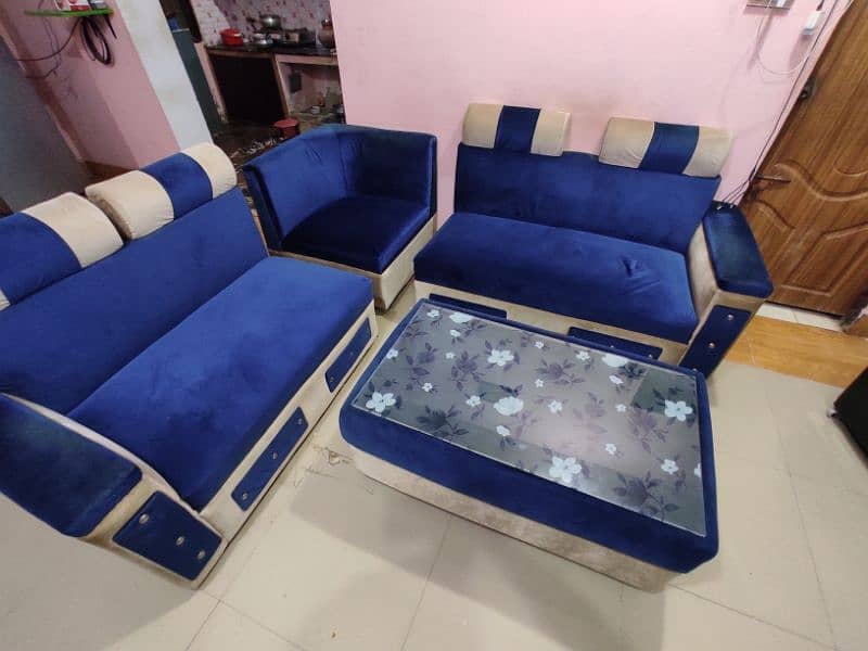 L Shaped Curve styled Sofas For Sell 1