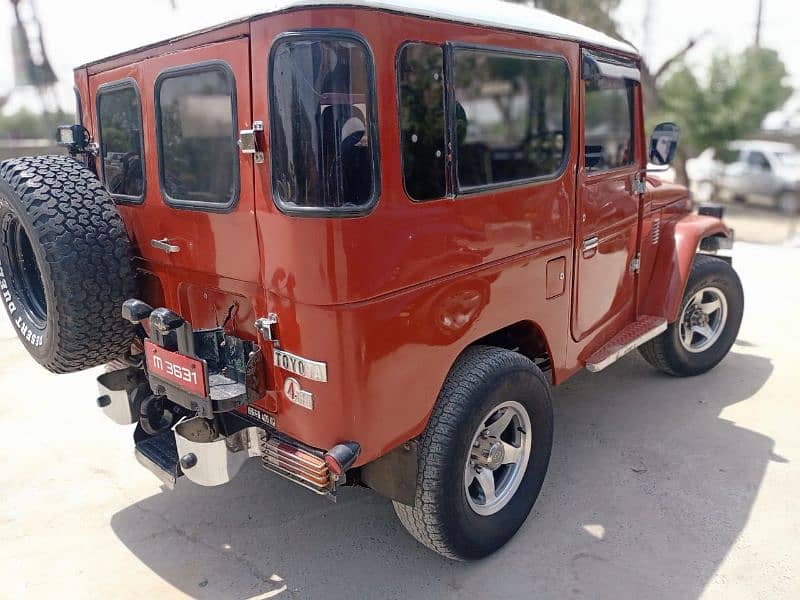 Toyota bj 40 land cruiser 12