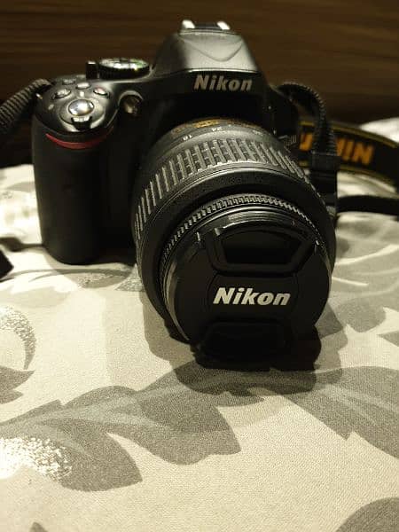 Nikon d5200 18-55mm digital camera 0