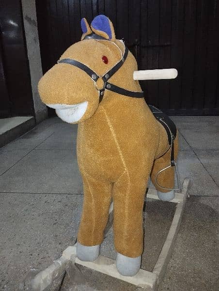 Toy Horse 0
