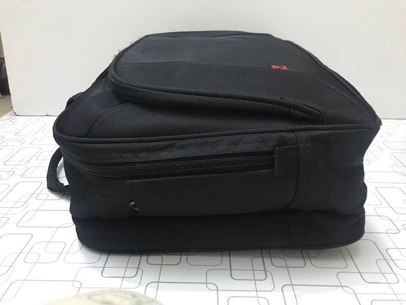 Original Antler Laptop Bag / Travelling Bag / Office bag 1