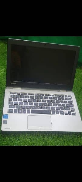 Toshibha Laptop 6th gen new condition 0
