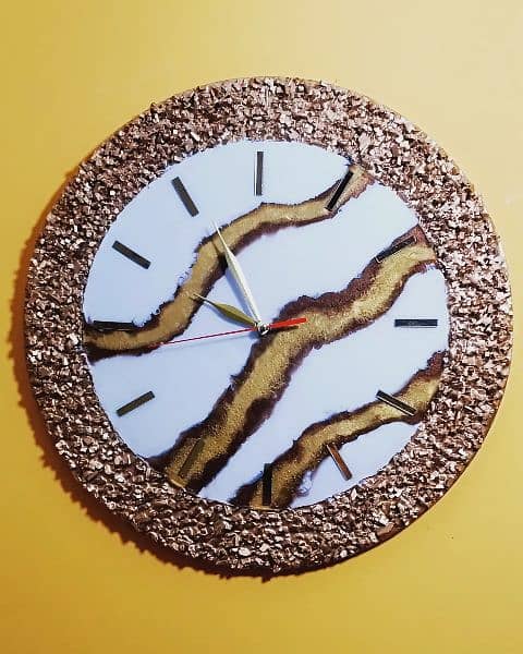 Resin Handmade wall clocks 0