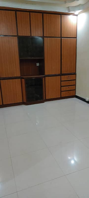 First floor flat commercial 3 2