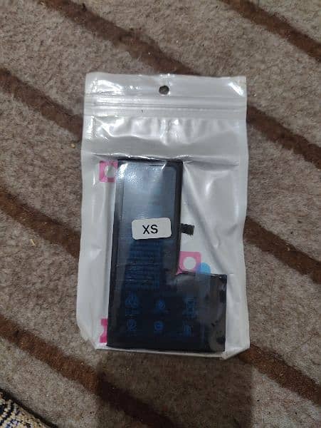 iphone xs Battery brand new 0