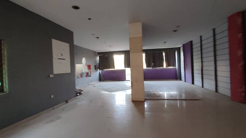 1200 Sqft Hall Available For Rent 0