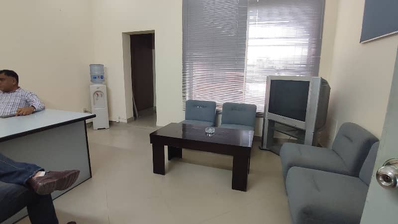 1st Floor Office Available For Rent 1