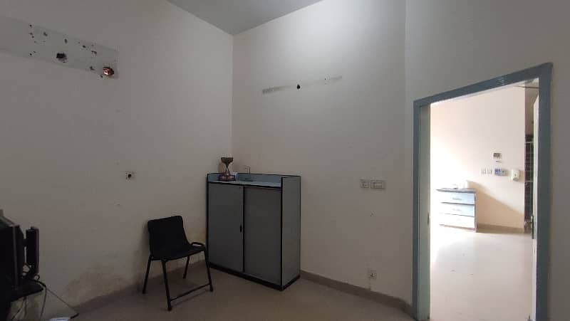 1st Floor Office Available For Rent 17