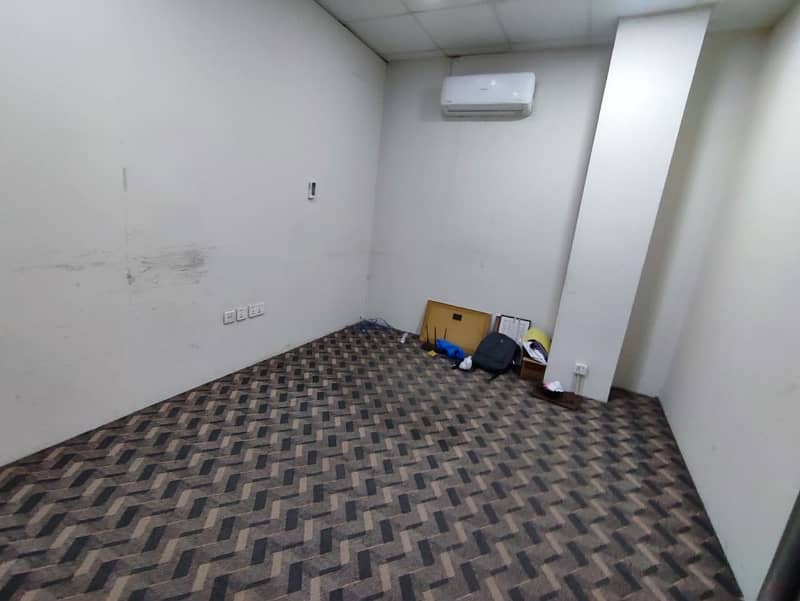 1 Kanal Semi Furnished Office For Rent 6