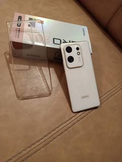 infinix zero 30 white colour only few days used  with complete box