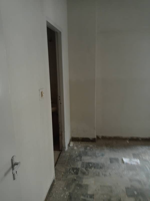 Two Bed Lounge Apartment For Rent Available 8