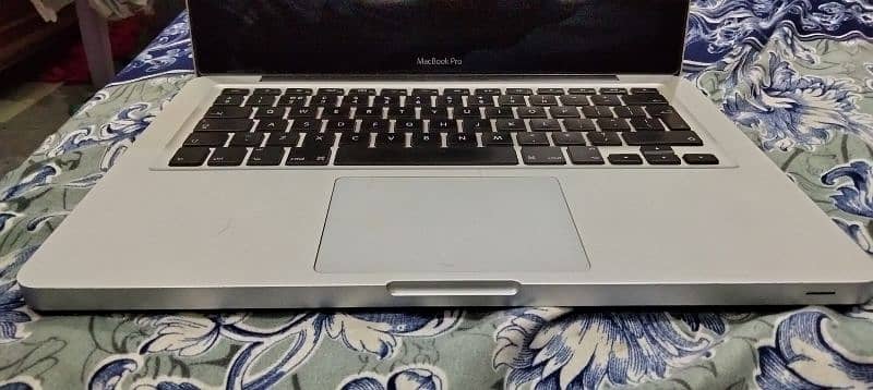 Macbook Pro (13 Inch - Mid 2012) 3