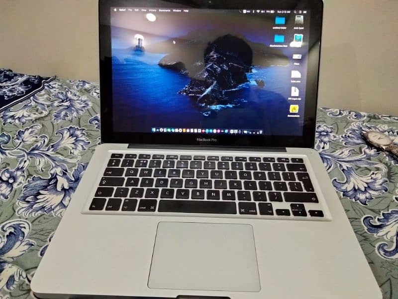 Macbook Pro (13 Inch - Mid 2012) 5