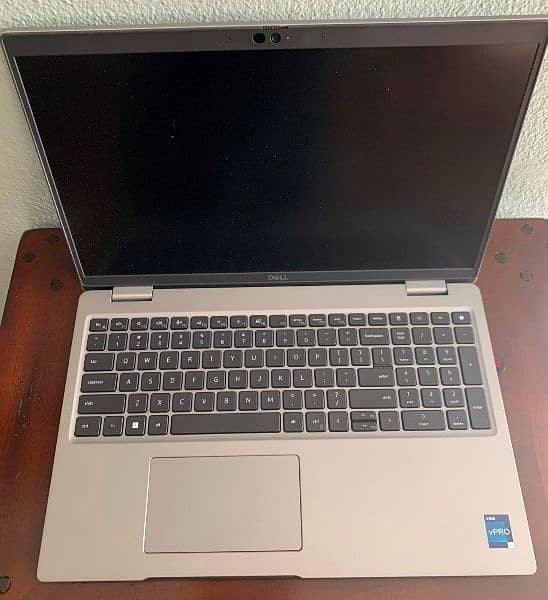 #Dell Latitude 5530 slim tough Ultrabook / 12th gen Core i7 3