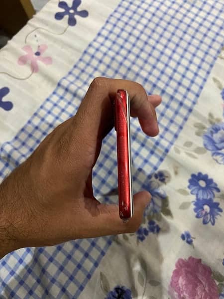 iphone 7plus pta battery change red colour 5
