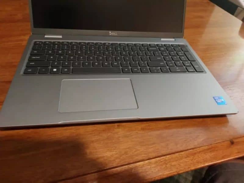 Dell Latitude 5520 15.6” FHD Laptop, 1