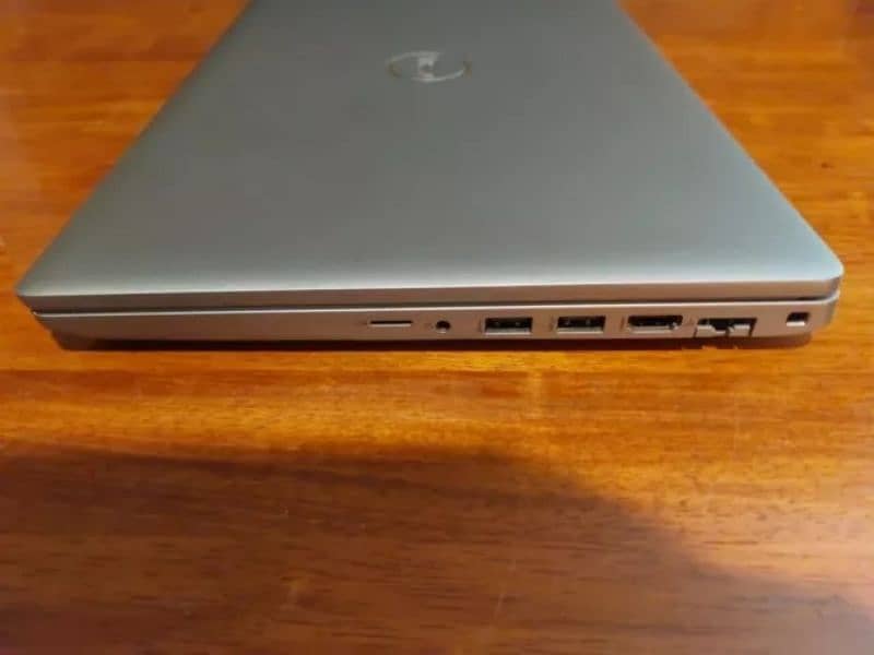 Dell Latitude 5520 15.6” FHD Laptop, 4
