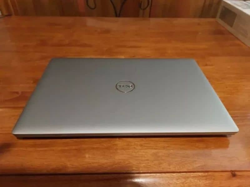 Dell Latitude 5520 15.6” FHD Laptop, 6