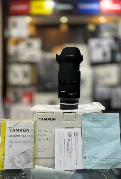Tamron 28-75mm f/2.8 Di III RXD lesn for Sony Mirrorless (Imported) 0