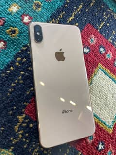 I phone Xs max 256 Gb PTA approved Gold Colour.