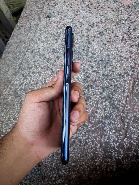 Samsung Galaxy S20 Fe in Lush Condition 1