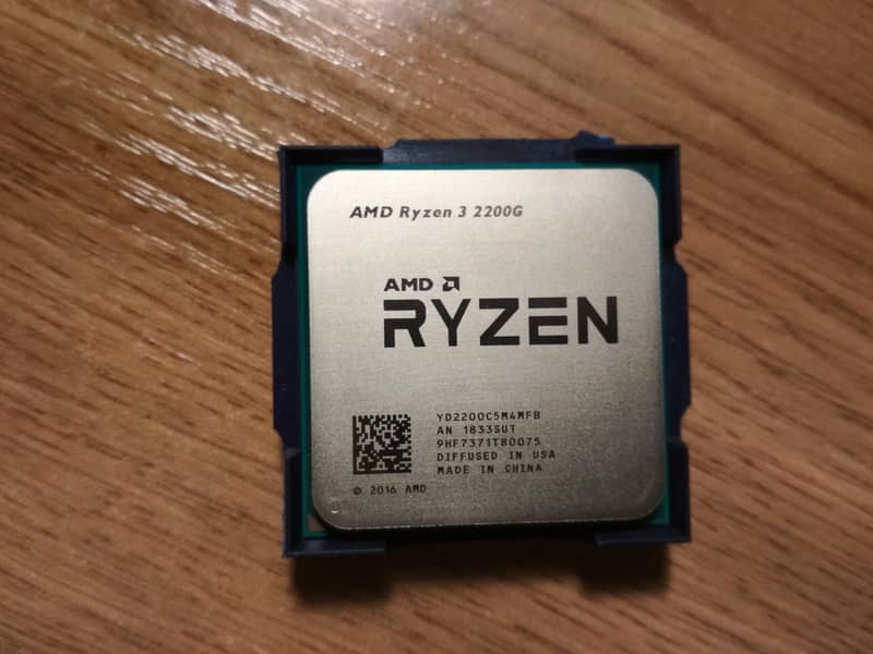 Ryzen 3 2200g In very Good Condition 0