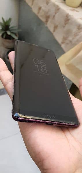 xz3 as new ,10/10 official approved 4