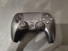 ps5 controller 10/10 slightly used just