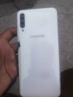 Samsung Galaxy A70 10/9