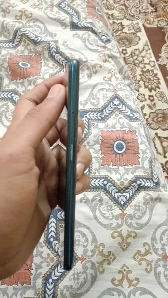 OPPO Reno 2F condition 10/9 box and charger available everything is ok 1