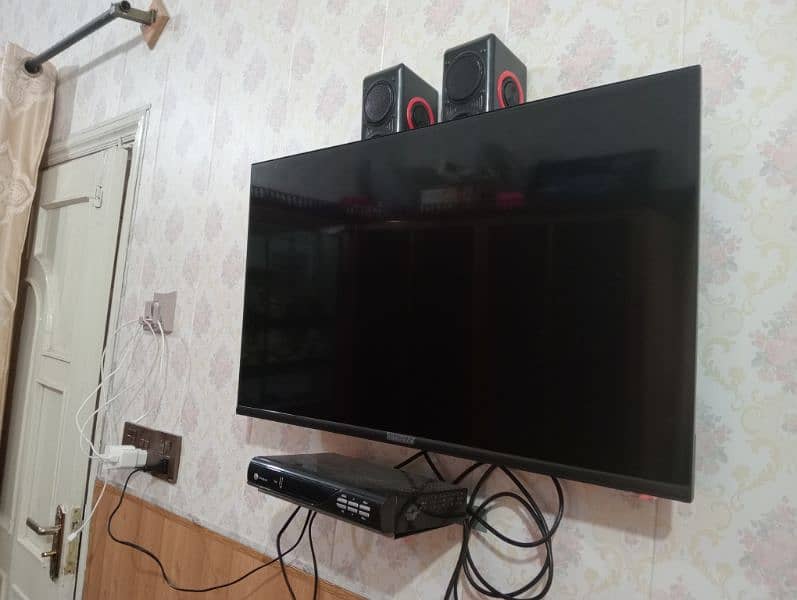 Samsung android led for sale 32" 4